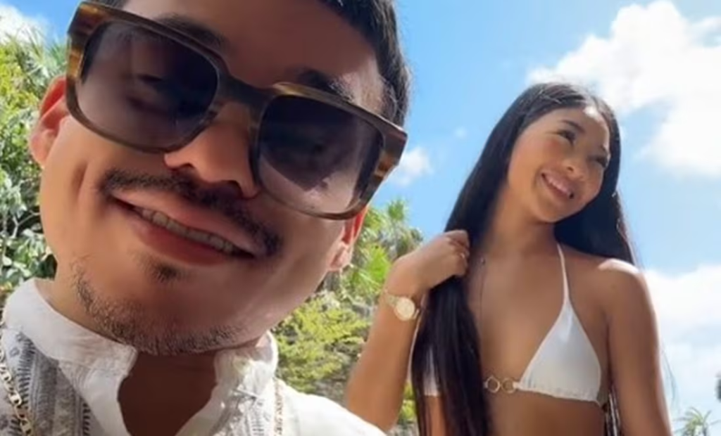 NOVIA DE ABELITO