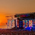 El festival más vibrante del verano llega del 8 al 10 de agosto a Rosarito con J Balvin, Don Omar, Maluma y más. Descubre boletos, lineup y experiencia VIP.