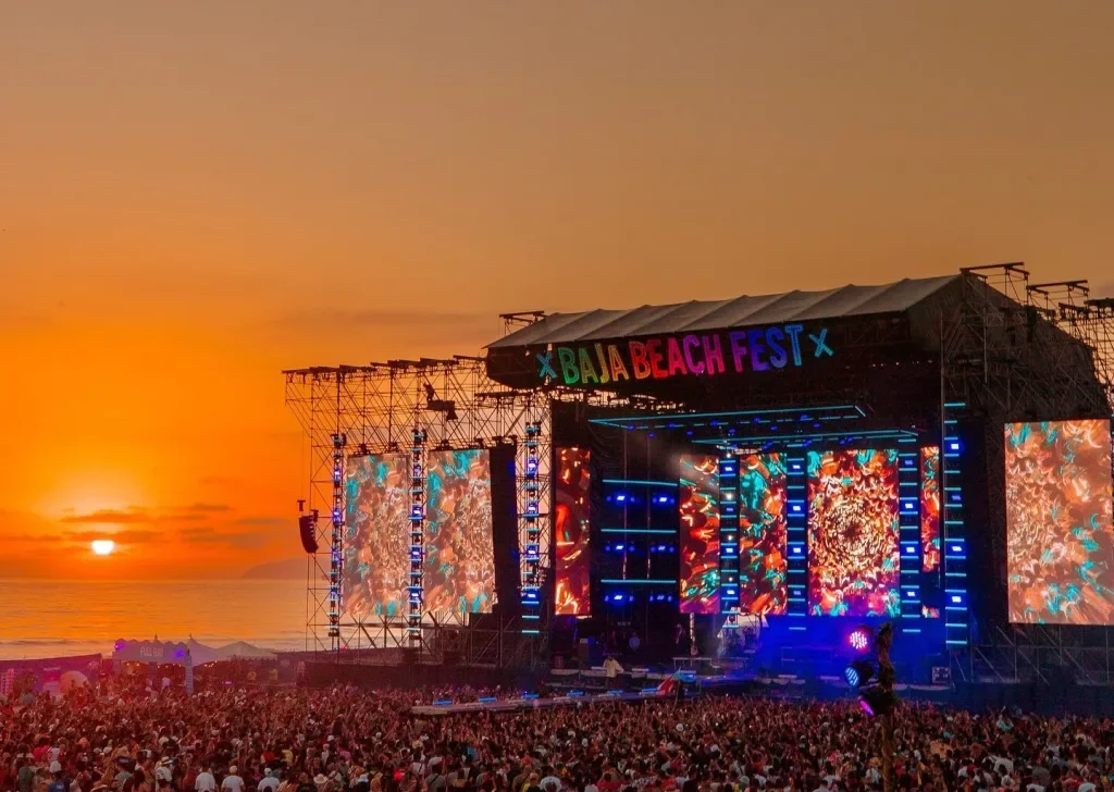 El festival más vibrante del verano llega del 8 al 10 de agosto a Rosarito con J Balvin, Don Omar, Maluma y más. Descubre boletos, lineup y experiencia VIP.